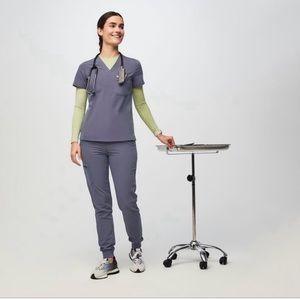 Figs space navy scrub set size M